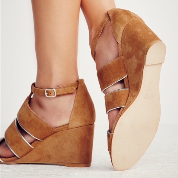Free People Final Layer Wedges - Picture 4 of 12